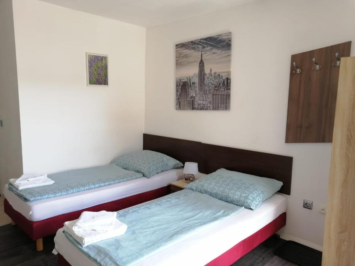 Gasthof Apartmenthaus Beim Lkh Graz