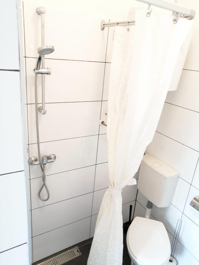 Apartmenthaus Beim Lkh Gasthof Graz