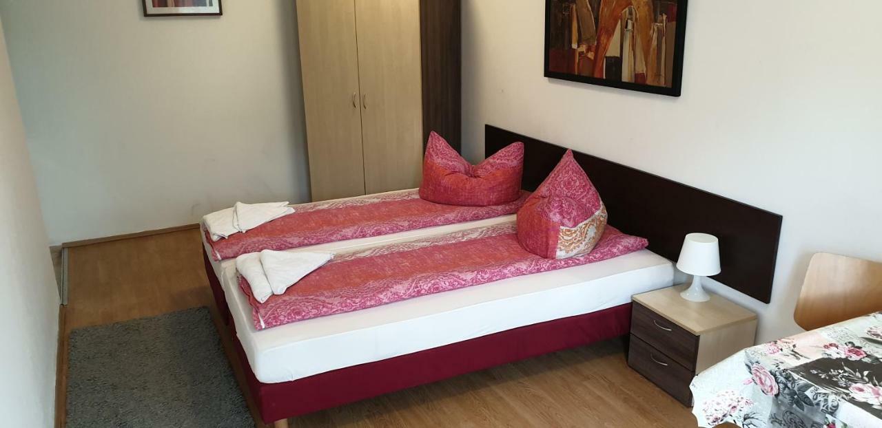 Apartmenthaus Beim Lkh Gasthof *